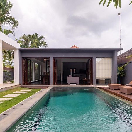 Casa Priya Canggu Exterior foto